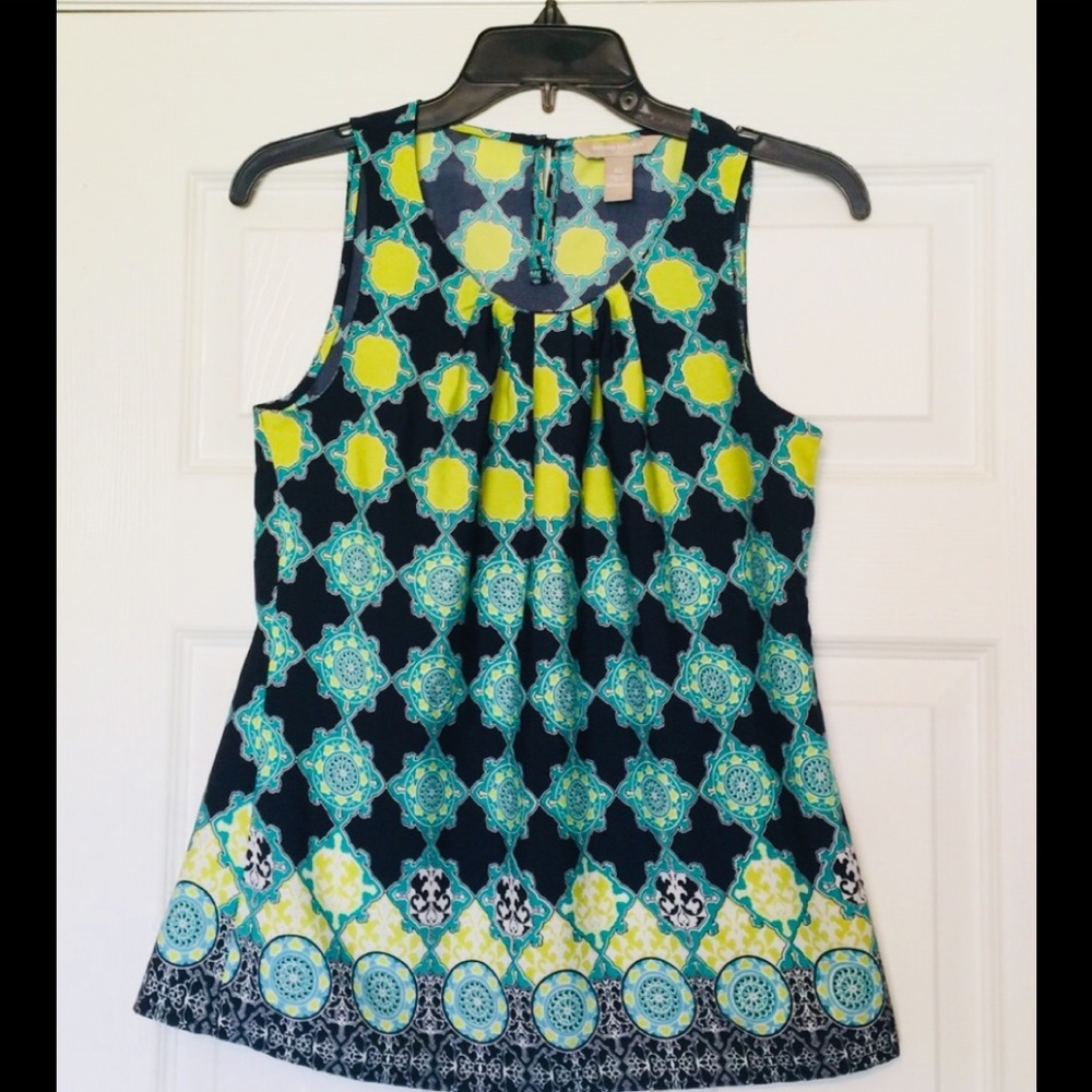 Banana Republic Seeveless Blouse